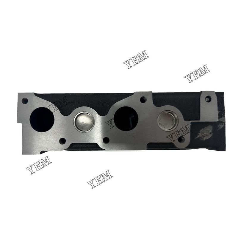 Cylinder Head For Kubota Excavator Z750 engine parts
