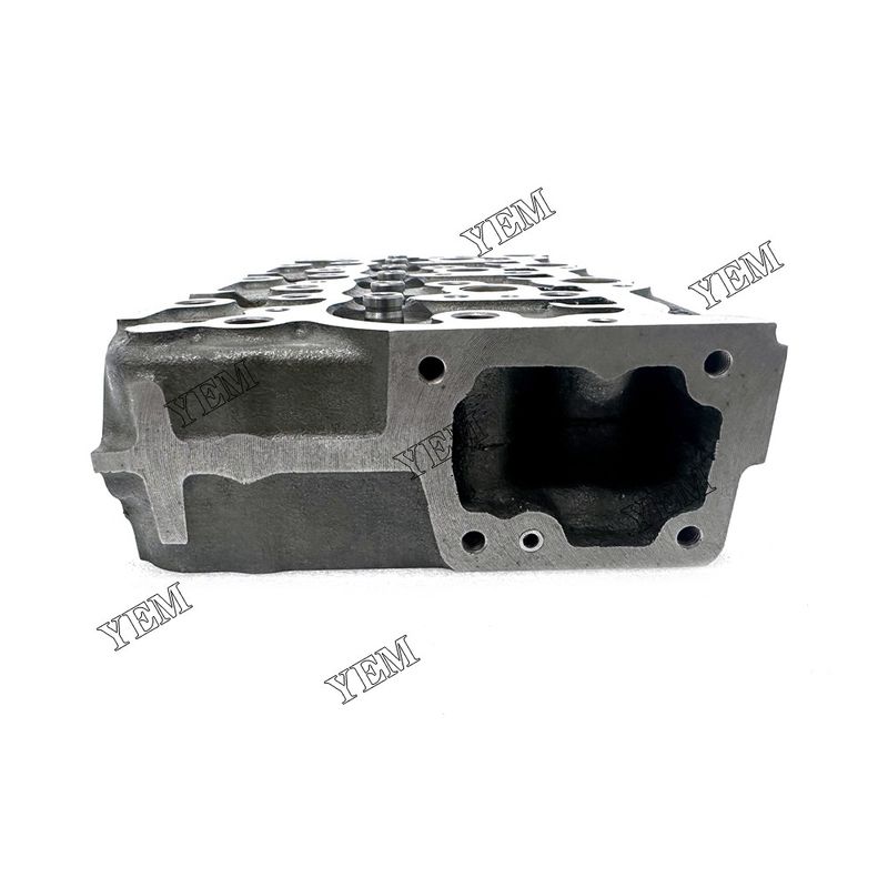 New Style Engine D1703 Cylinder Head For Kubota Forklift